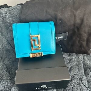 Versace Greca Goddess Leather Bifold Chain Wallet - NWT
